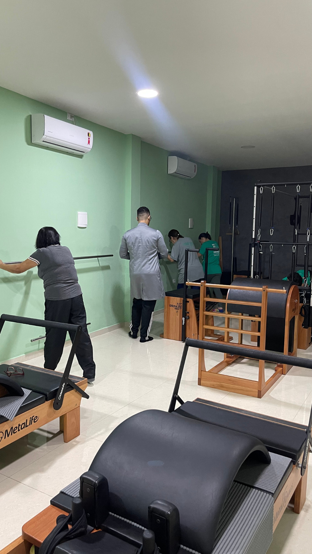 Atendimento de pilates e fisioterapia na Clínica Ítalo Leão em Bezerros-PE